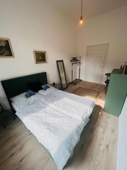 Kuenstlerisches Apartment Karlsruhe Luaran gambar